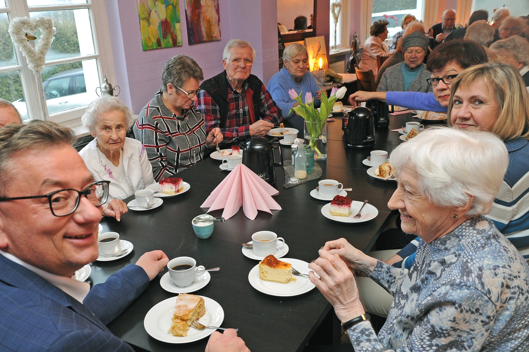 Er sucht sie in velbert