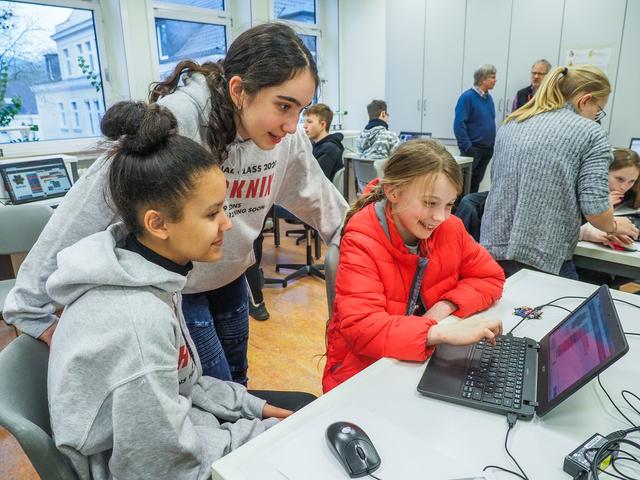 Mithilfe des Minicomputers „Calliope“ können Schüler erste eigene Computerprogramme erstellen. 