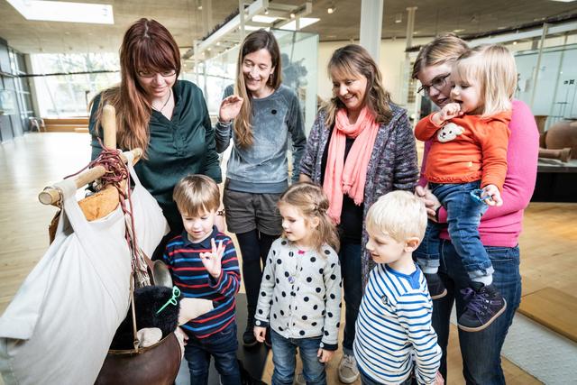 Auf Entdeckungstour mit dem Museumsmaulwurf Kalle geht es am Familiensonntag (16.2.). Foto: LWL/ P. Jülich
