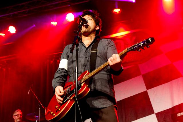 Marco ter Beek als Per Gessle | Foto: Sascha Kampka (Spunxografie)