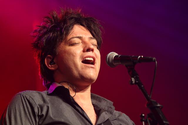 Marco ter Beek als Per Gessle | Foto: Sascha Kampka (Spunxografie)