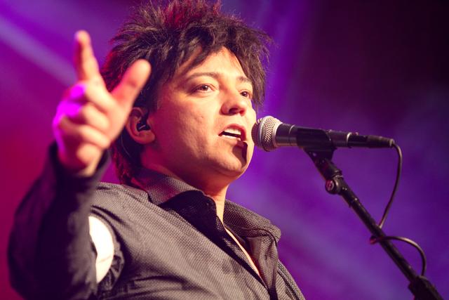 Marco ter Beek als Per Gessle | Foto: Sascha Kampka (Spunxografie)