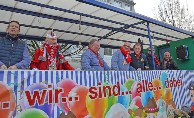 Alle sind sie wieder dabei, wenn der närrische Lindwurm am Rosenmontag durch Velbert zieht - so wie unter anderem die Nordstadtgießer.