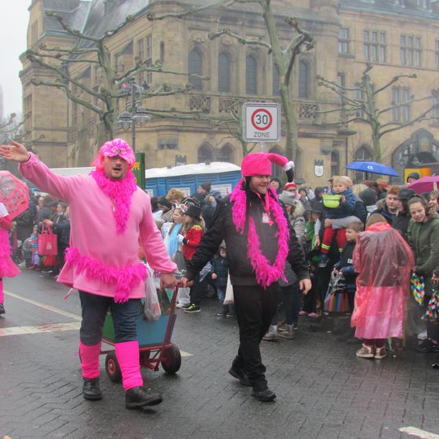 Größter Rosenmontagsumzug im Vest Recklinghausen Helau! Recklinghausen Größter Rosenmontagsumzug im Vest Recklinghausen Helau! Recklinghausen