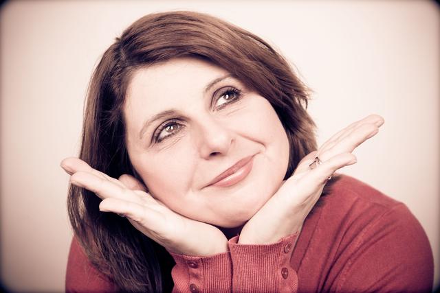 Julia Nikolajczyk begleitet das Duo Jahn am 8. März im Forum der VHS. | Foto: Veranstalter