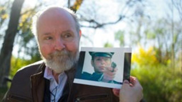 Die Doku "Wie ‚Holocaust‘ ins Fernsehen kam" wurde ebenfalls geehrt. Im Bild der US-Schauspieler Michael Moriarty, der in der damaligen TV-Serie einen SS-Juristen spielt