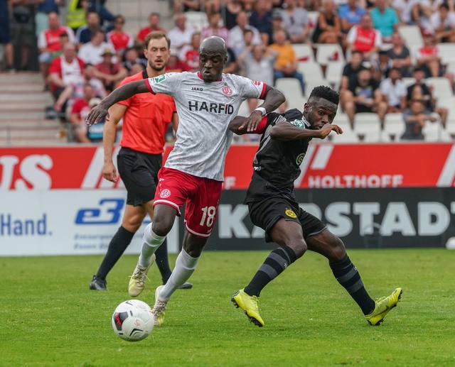 Spielmacher Amara Condé saß bis zur 72. Minute auf der Bank.