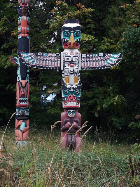 First Nations Totem Poles im Stanley Park. | Foto: Michael Köster