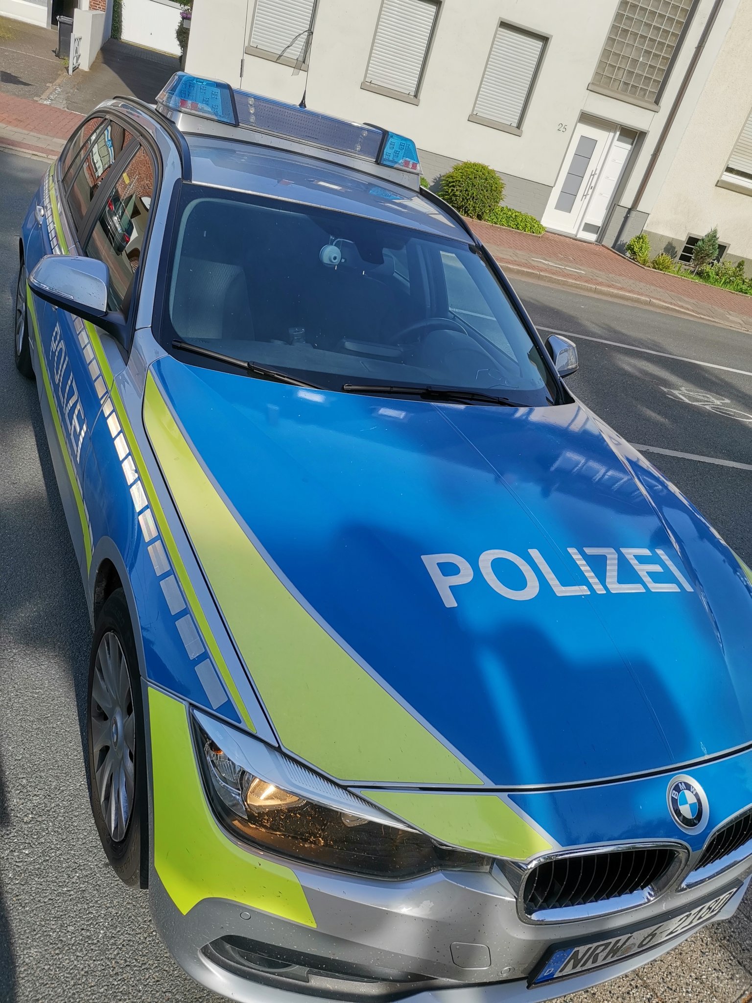 Vandalismus: Drei Autos in Lembeck beschädigt - Dorsten