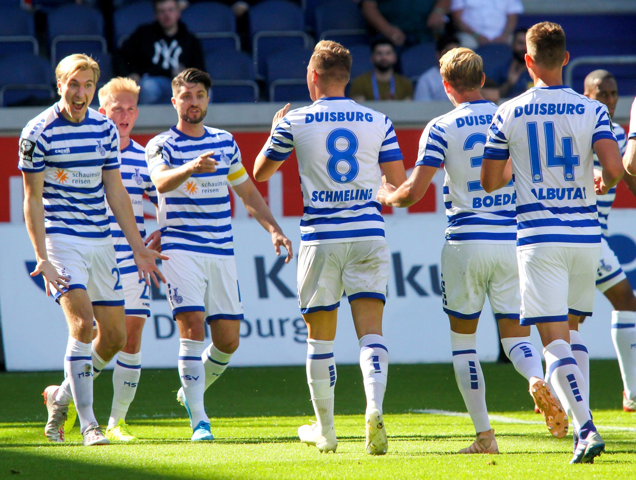 In Der Liga Ruht Der Ball Noch Einige Zeit Die Zebras Gingen Als 
