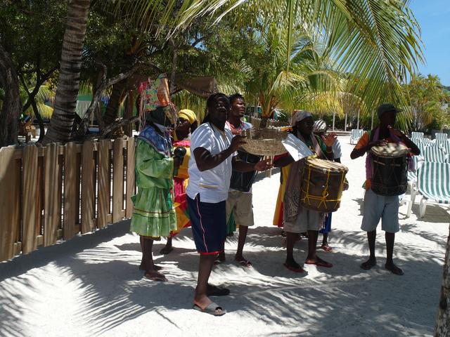 Reggae Musik am weißen Strand. | Foto: Michael Köster