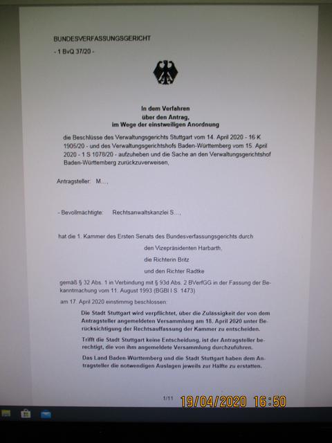 Auszug des Beschlusses des Bundesverfassungsgerichts auf einstweilige Anordnung zum Versammlungsverbot nach CoronaVO