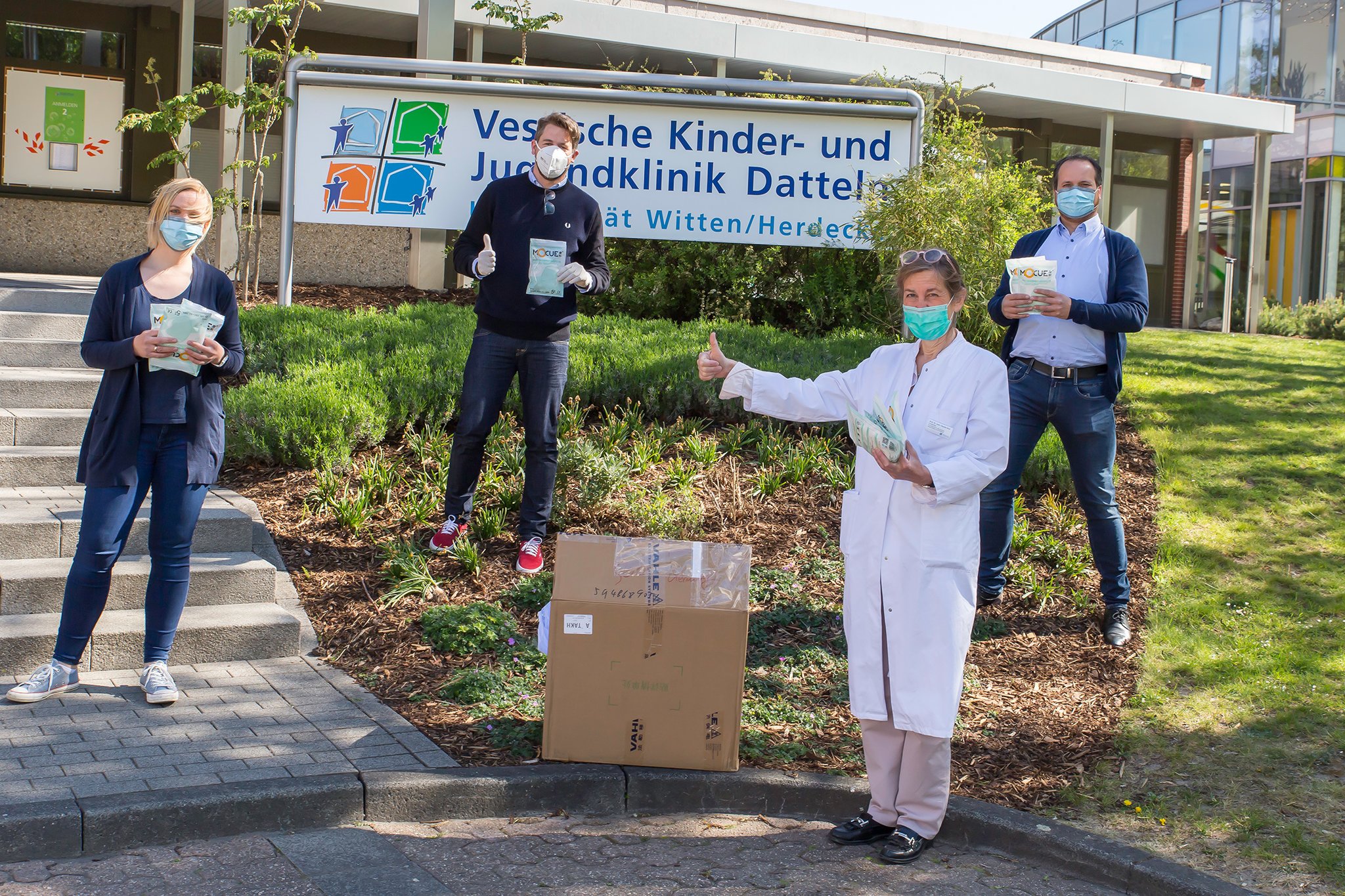 500 Schutzmasken für Dattelner Kinderklinik Zeichen der Solidarität