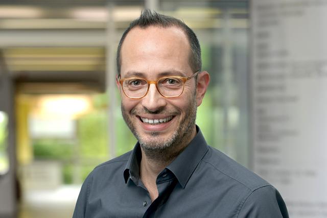 Dr. Sören Lutz, Chefarzt der Klinik für Kinder- und Jugendmedizin.