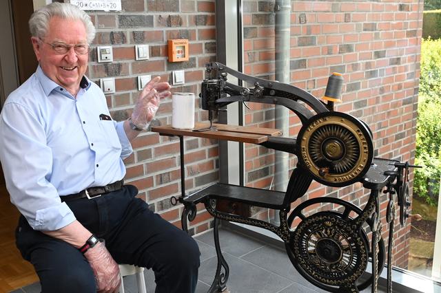 Der Lembecker Franz-Josef Sondermann ist gelernter Ingenieur und eigentlich auch ganz froh, dass er seinen Ruhestand schon längst erreicht hat. Doch trotz seiner 84 Jahre ist er noch fit genug und immer noch gerne bereit schwierige Fälle zu übernehmen.