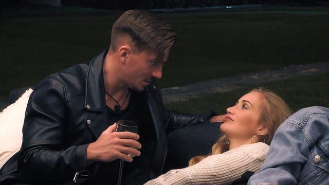 Er wohnt in Soest, sie in Kamen - aber nicht nur die örtliche Nähe passt bei den beiden. Foto: TVNOW