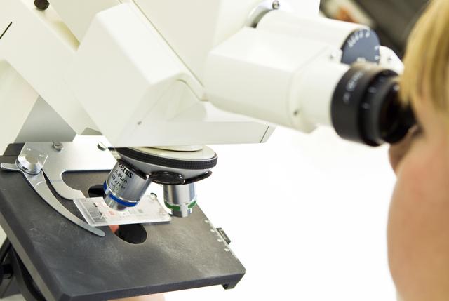 Die Anzahl der an dem Coronavirus Infizierten geht im Märkischen Kreis weiter zurück. Foto: Labor Wahl/Märkischer Kreis