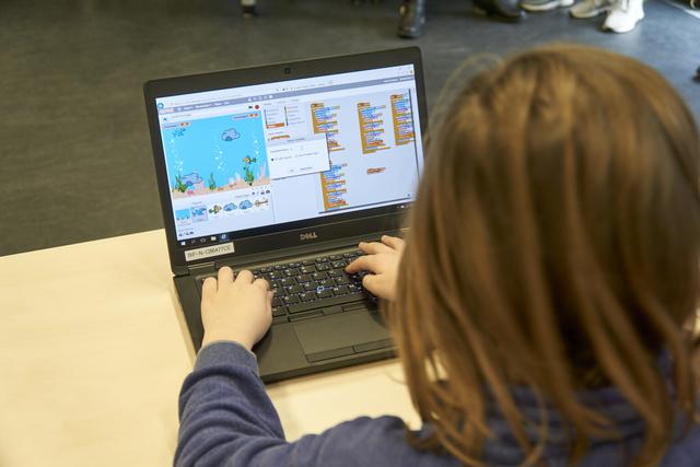 Zwei Kurse zum Programmieren von Spielen werden auch angeboten.