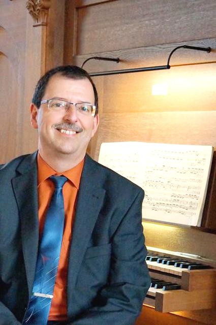 Das erste Orgelkonzert nach der Auszeit im Willibrordi-Dom Wesel gibt Organist Andreas Warler aus Schleiden (Eifel). Dieses Weseler Domkonzert findet statt am Sonntag, 21. Juni, um 18 Uhr.
