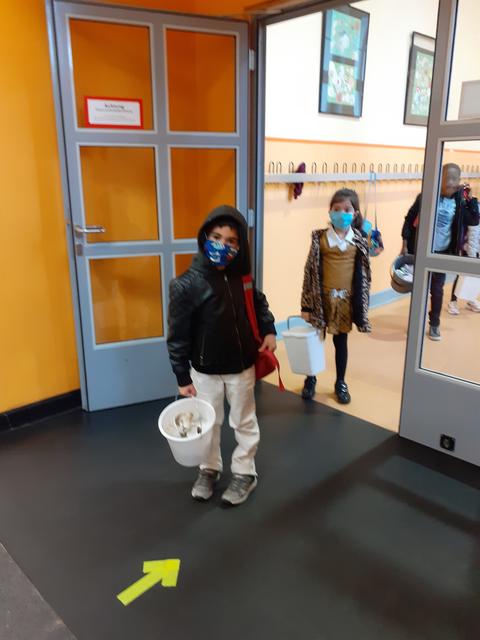 Bodelschwingh-Grundschüler kommen jeden Tag so zur Schule - warum?  | Foto: Schule