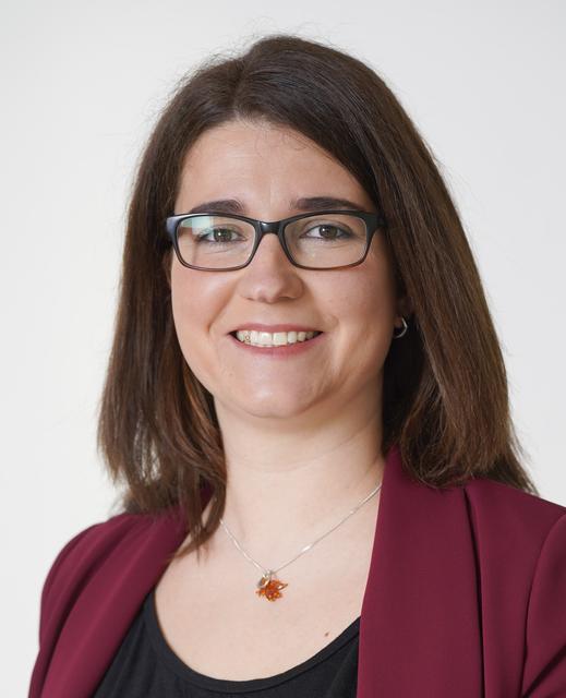 SPD-Politikerin und Ratskandidatin Anna Spaenhoff aus Wickede freut sich auf die Weiterführung der Brackeler Straße.