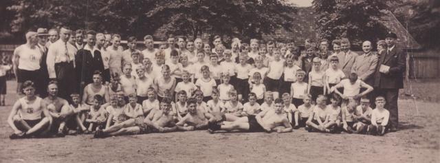 Sommeranturnen 1931 auf dem vereinseigenen Sportplatz