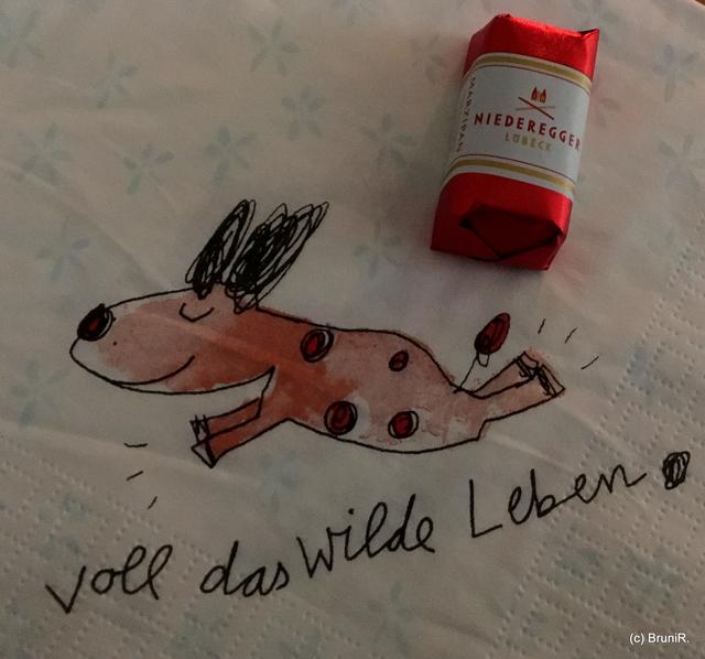 ...so unbekümmert war der junge Mann...
und nun ist er tot! Tödlicher Leichtsinn!!!