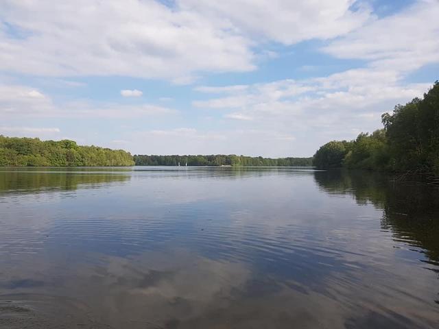 Die Sechs-Seen-Platte in Duisburg eignet sich ebenfalls sehr gut für eine Bootstour.