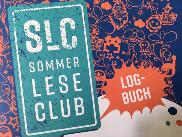 Dieses Logbuch begleitet Bücherwürmer durch den Sommer.