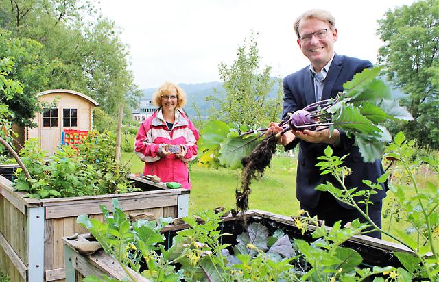 Annette Bußmann und Bürgermeister Claus Jacobi