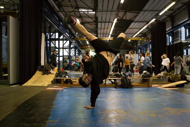Auch coole Tanzmoves können Kids an zwei Tagen mit den Trainern von Urbanatix erlernen.
