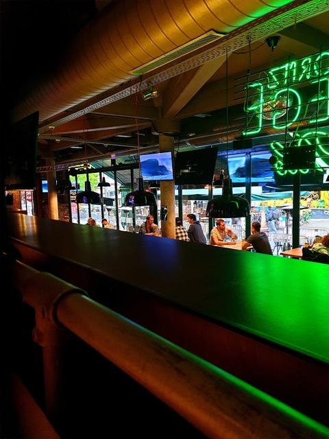 Abstand im Tree Sixty. 