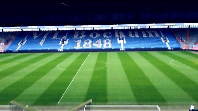 Unser Stadion anne Castroper. 