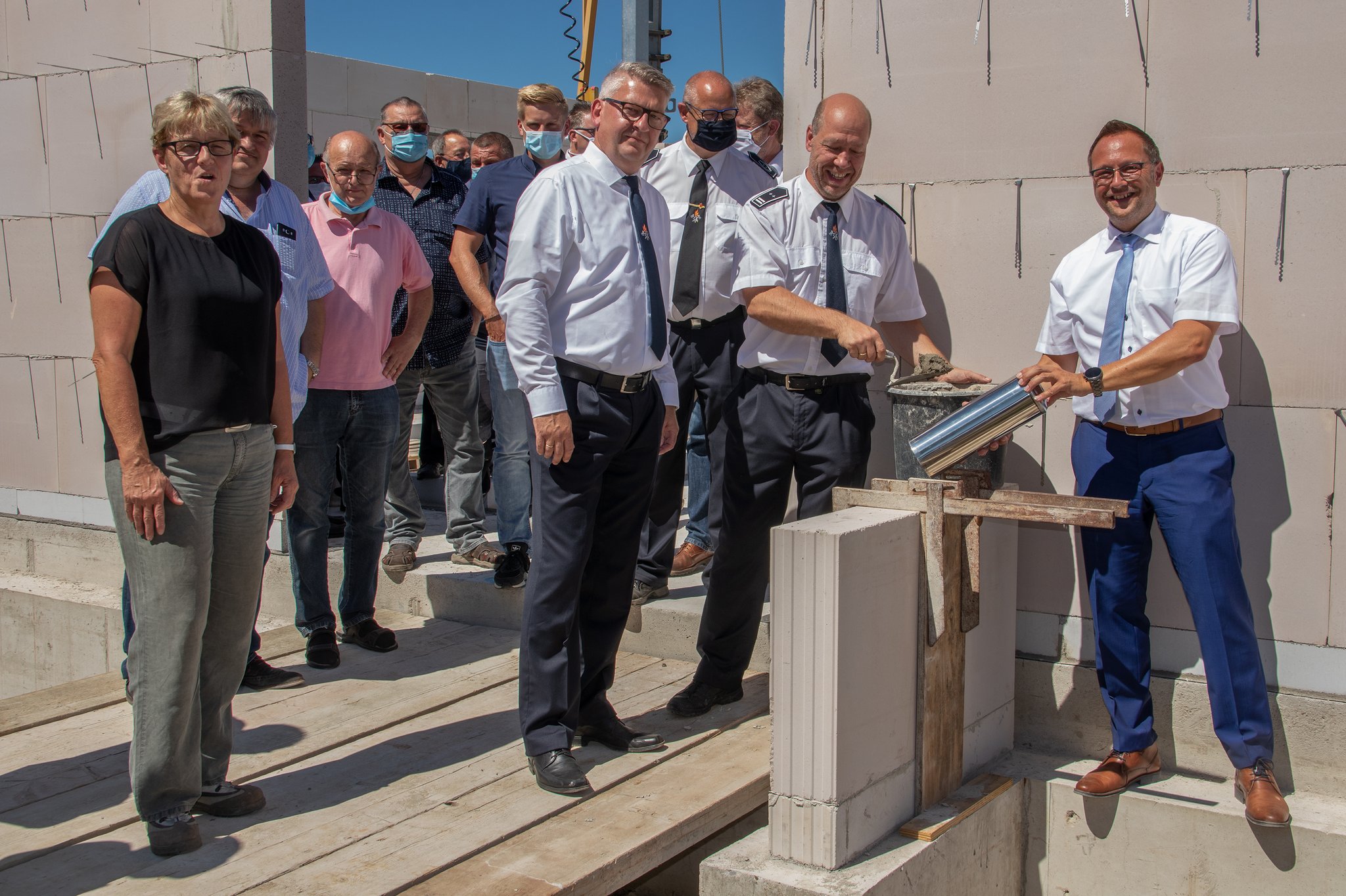 Grundstein F r Das Neue Feuerwehr Ger tehaus In Wardt Gelegt Die 