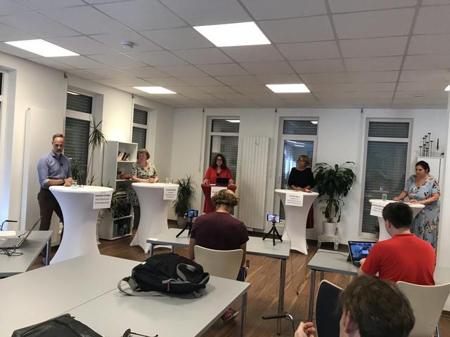 Die Mülheimer konnten sich digital an der Diskussion beteiligen. | Foto: Wahlkampfteam Monika Giefahn