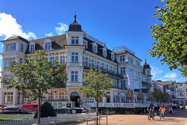 prachtvolle Bäderarchitektur