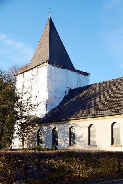 Kirchturm und Kirche Lindenhorst sind im Film zu erleben.