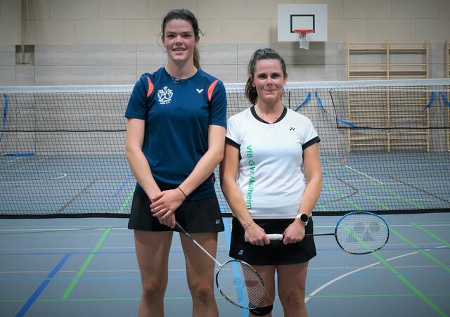 Gewannen ihre Spiele: Marlene Krauthausen und Stefanie Kolodzie