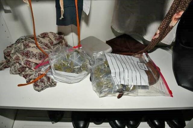 Insgesamt ein Kilogramm Marihuana konnte die Polizei in einer Ratinger Wohnung sicherstellen.
