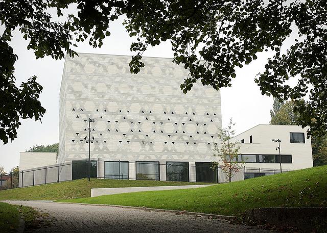 Die neue Synagoge am Erich-Mendel-Platz wurde 2007 eingeweiht.