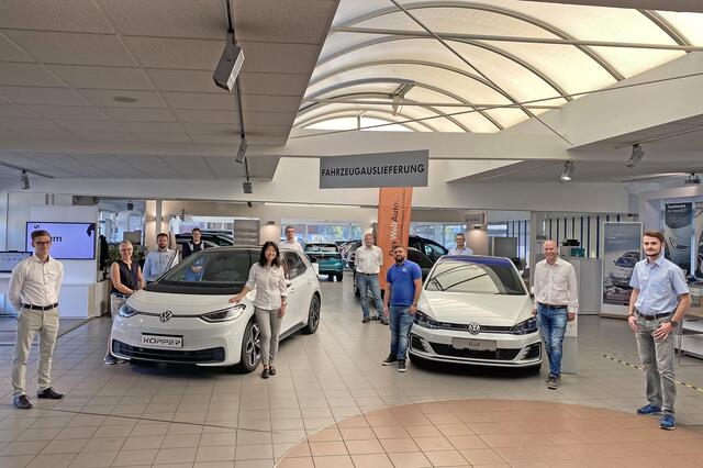 Das Köpper-Team am Duvenkamp auf der Hardt ist bestens auf die neue E-Mobilität vorbereitet.  | Foto: Bludau