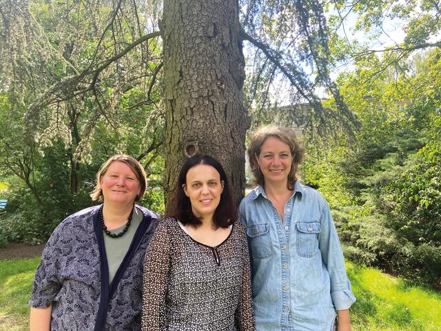 Dagmar Albers, Melissa Amelong und Andrea Gerlach (v.l), die hauptamtlichen Koordinatorinnen des Hospiz Bethesda, legen Wert darauf, „dass menschliche Nähe in allen Situationen das obereste Gebot ist.“
Foto: www.hospizbethesda.de