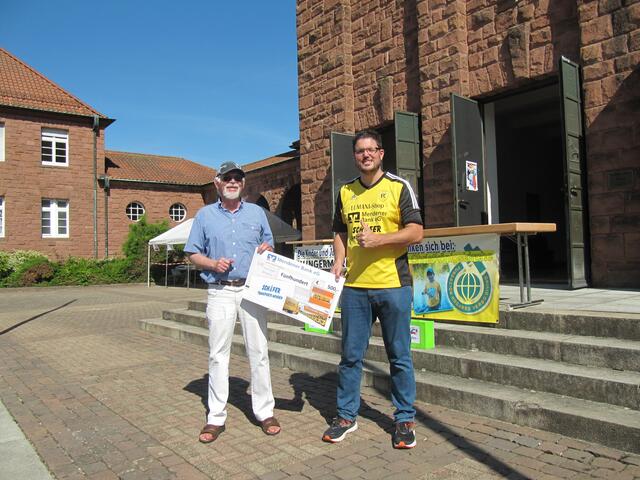 Danke an Schäfer Transporte Menden!