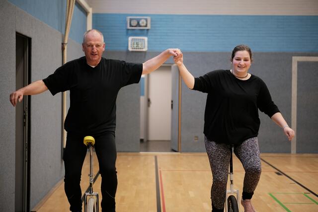 Vater Fritz und Tochter Fiona beim gemeinsamen Training