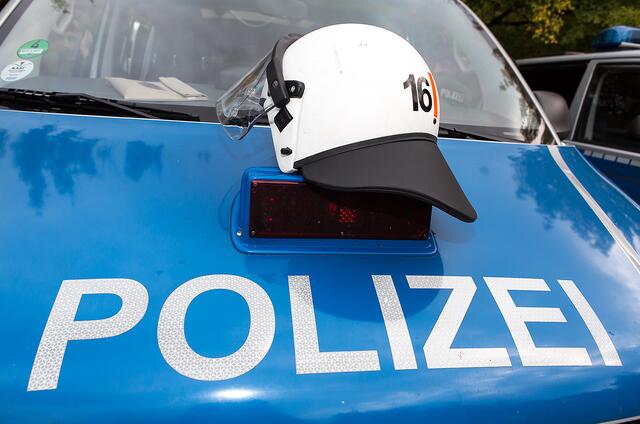 Moers: In Meerbeck kam es am Donnerstagabend an einer Einrichtung für Kinder zu einer Sachbeschädigung und zu Farbschmierereien.