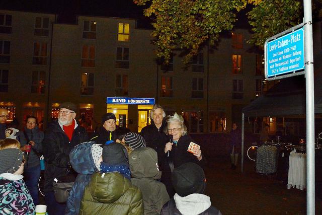 Der lange Zeit namenlose Platz im Zentrum Wickedes heißt inzwischen Levi-Cohen-Platz.