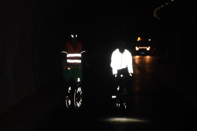 Die Polizei führt wieder ihre Fahrrad-Lichttestaktion durch.
Symbolbild: Kreispolizei Mettmann