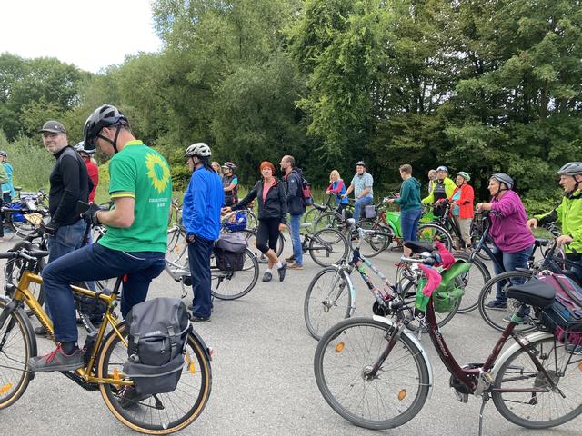 Grüne ADFC-Tour durch den Bezirk 4 Borbeck am 6.9.20 | Foto: Claudia Harfst
