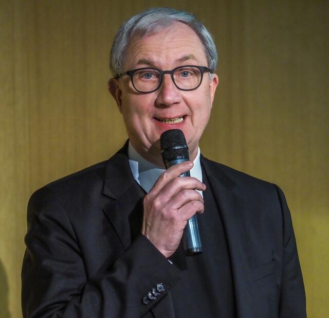 Auch Propst Jürgen Schmidt war spürbar bewegt: „Das darf uns durchaus unter die Haut gehen.“
Foto: Archiv