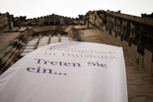 Die Kircheneintrittsstelle an der Salvatorkirche bleibt wegen Corona den ganzen November über geschlossen.